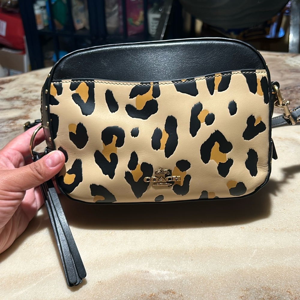 Coach leopard camera bag - Picture 9 of 9